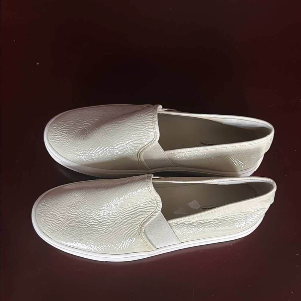 Vince Cream Sneakers Casual Slip-On